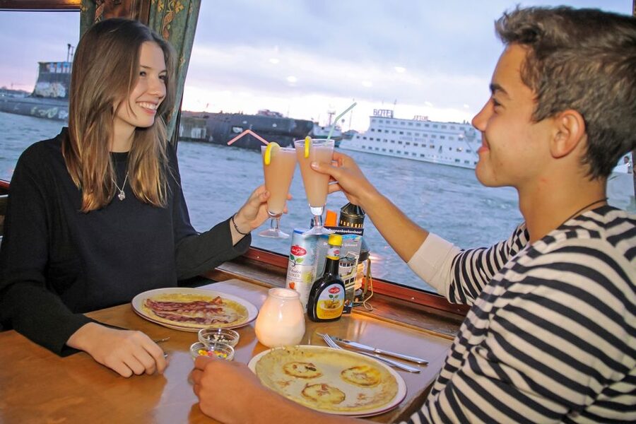 Rotterdam: Pancake Cruise - When the $31 price makes sense