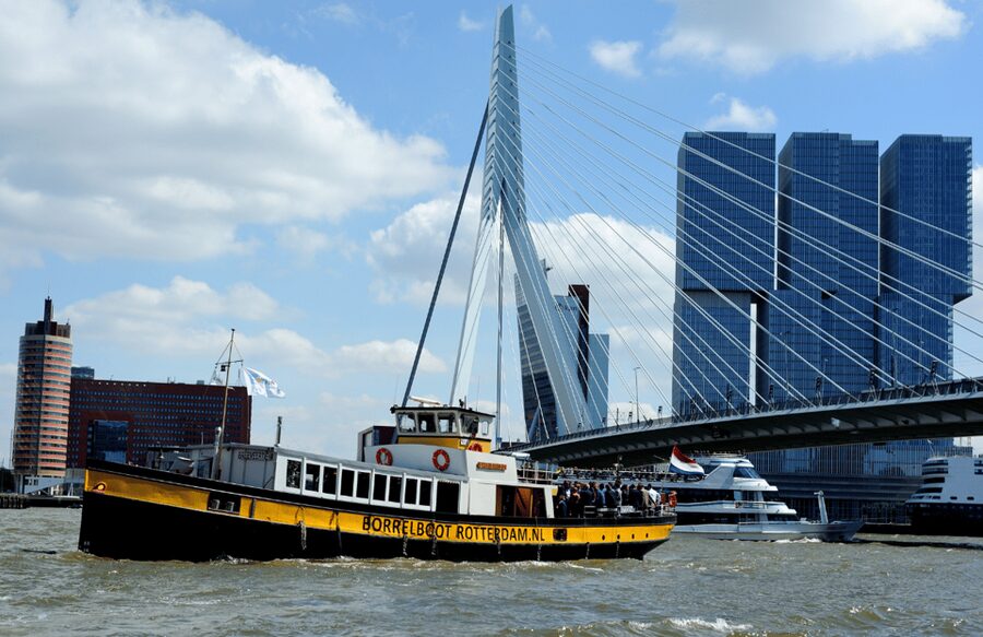 Rotterdam: Pub Cruise with Drinks and Bites - Key points to know before boarding