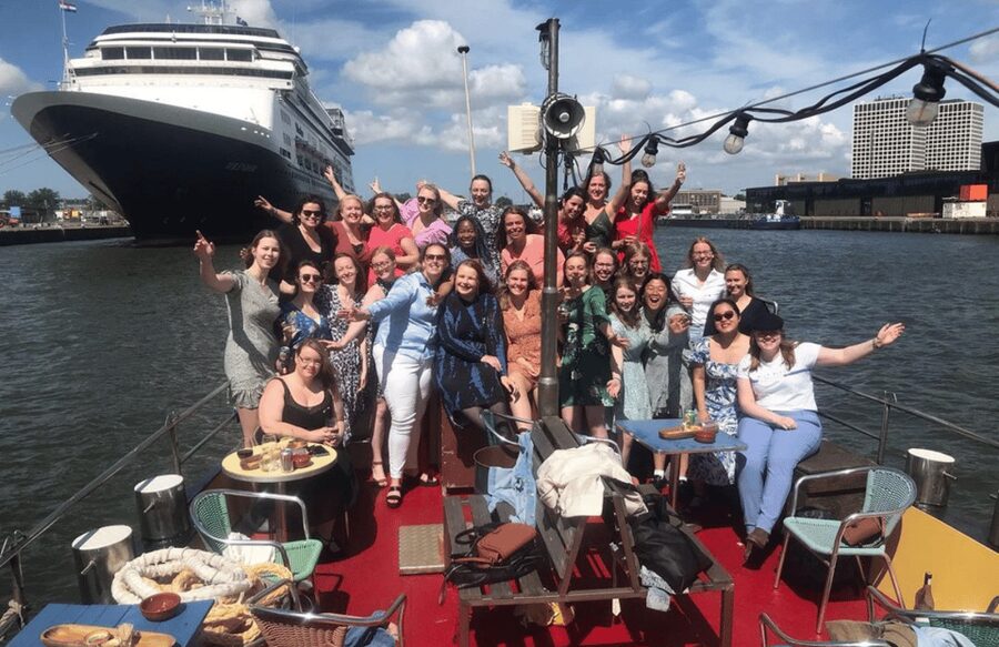 Rotterdam: Pub Cruise with Drinks and Bites - A pub cruise with Rotterdam views