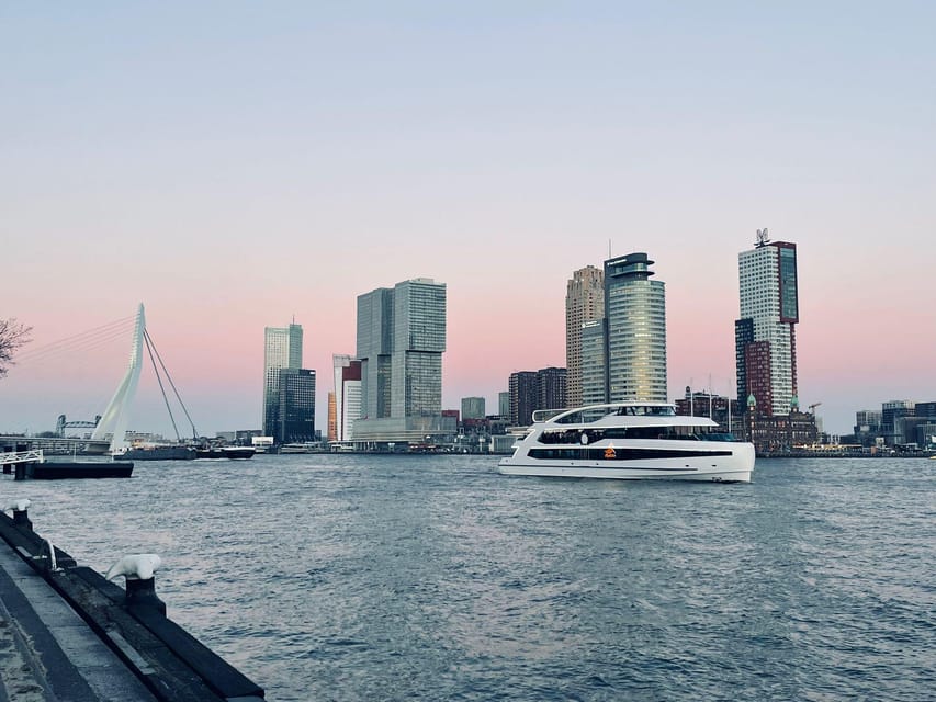 Rotterdam: Summer Evening Cruise with Live Entertainment - What the 2.5-hour itinerary feels like