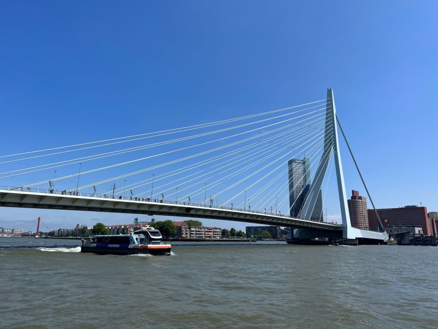 Rotterdam: Waterbus Ticket to Dordrecht and/or Kinderdijk - Indoor comfort, outdoor views, and boat etiquette