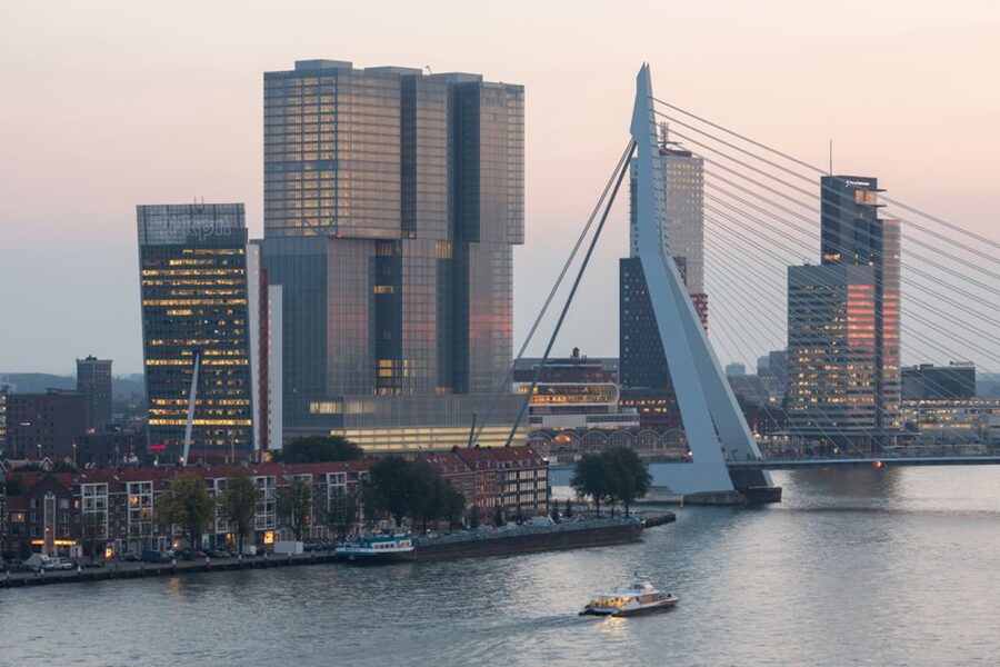 Rotterdam: Wilhelminapier, High-rise & floating architecture - Why Wilhelminapier tells Rotterdam’s story so well