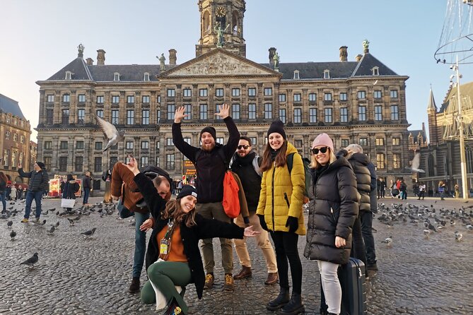 Rude Bastards Tour of Amsterdam (CYHIT) - Meeting Maja at Centraal Station
