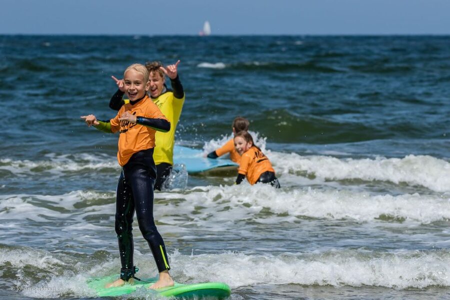 Scheveningen Beach: 2-Hour Surf Experience for Adults - What the two hours really feel like