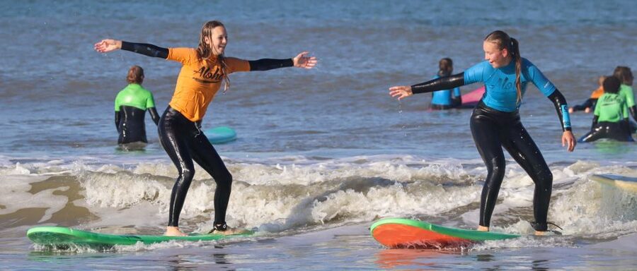 Scheveningen Full-day Surfing lessons with Lunch - Theory and safety before the first wave