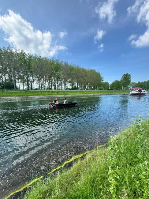Self-Guided Electric Boat Rental - The historic harbor and waterways of Goes