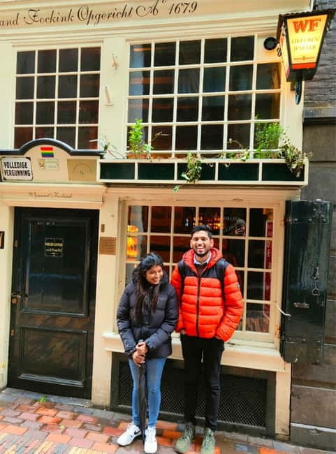 Skipping Lines & Sipping Beers: A History Tour of Amsterdam - How the timing affects your day