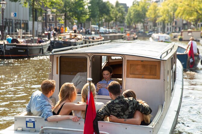 Small Group Boutique All-Inclusive Tour (max 12 p) With Captain - The Red Light District, explained plainly