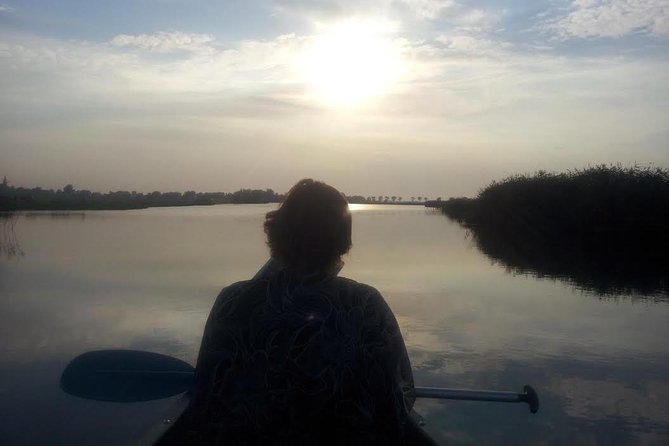 Small-Group Guided Sunset Canoe Tour in Waterland with Dinner - Why the small group matters