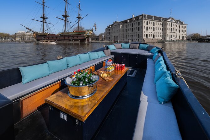 Small-Group Luxury Canal Cruise with Local Skipper - Seeing Anne Frank Huis from the water