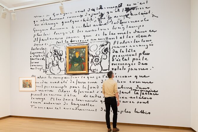 Stedelijk Museum Amsterdam: Modern and Contemporary Art - Entering with a mobile ticket
