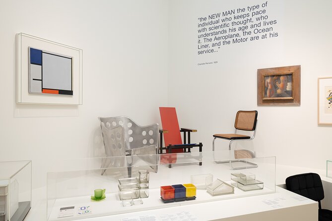 Stedelijk Museum Amsterdam: Modern and Contemporary Art - How long to stay and when to go