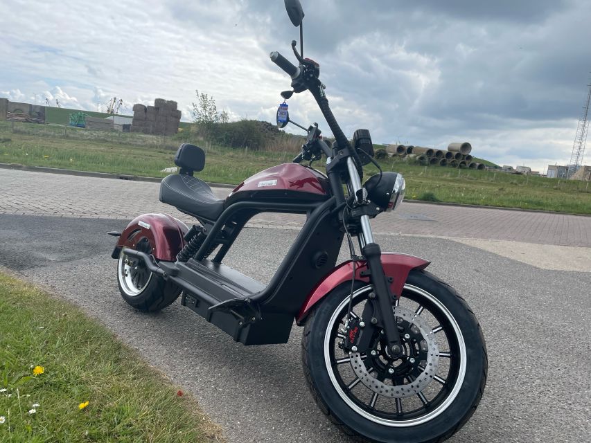 Texel: Explore Texel with a Café Cruiser E-scooter - Why an electric scooter works well on Texel