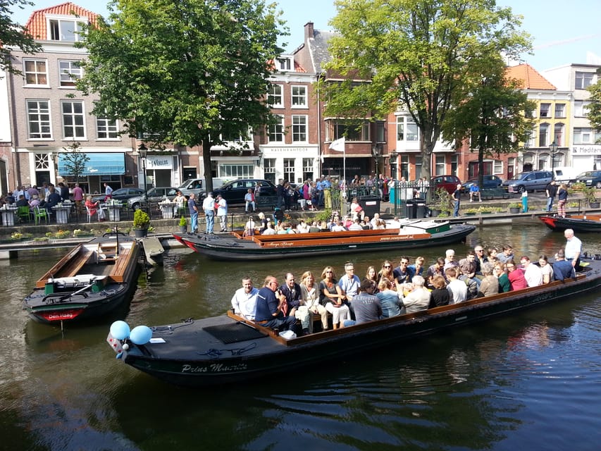 The Hague: City Canal Cruise - Is $17 a good value?
