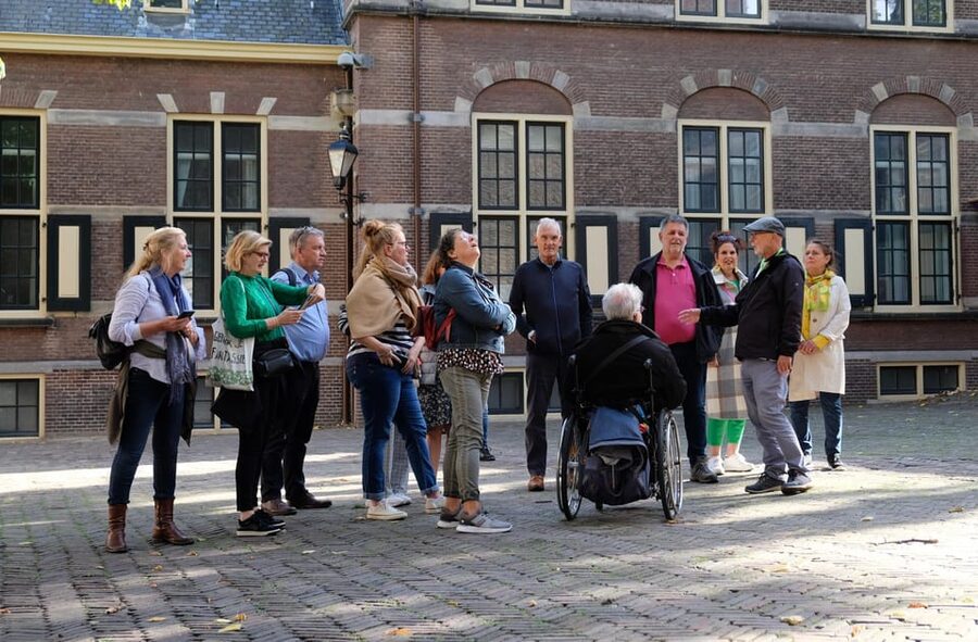 The Hague: City Walking Tour - The old village streets and their small surprises