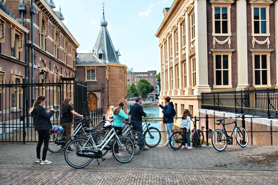 The Hague: Highlights Bike Tour - Royal Stables and the city’s royal side