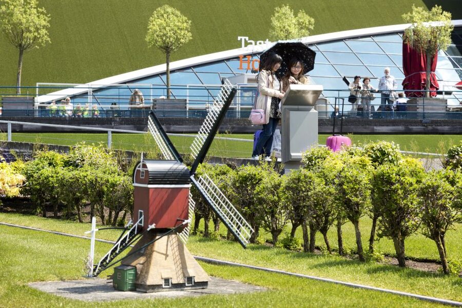 The Hague: Madurodam Miniature Park Entry Ticket - Why Madurodam works as a first look at the Netherlands