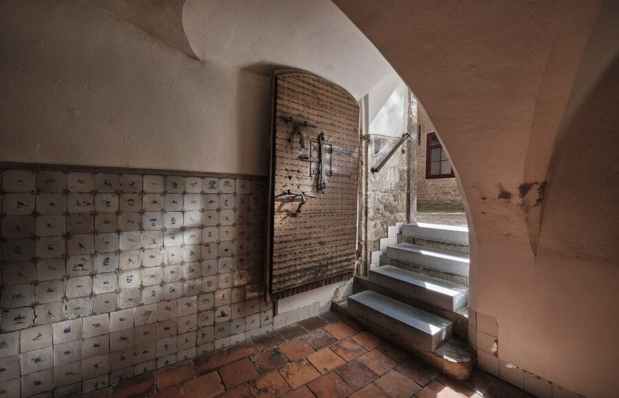 The Hague: Prison Gate Museum - Johan and Cornelis de Witt’s place in Dutch history