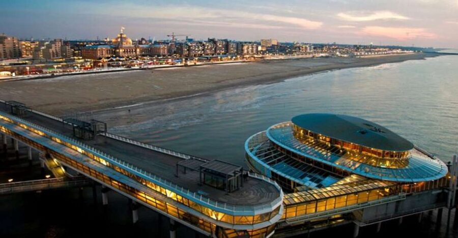 The Hague: Private Custom Walking Tour With A Local Guide - Guides who shape the experience