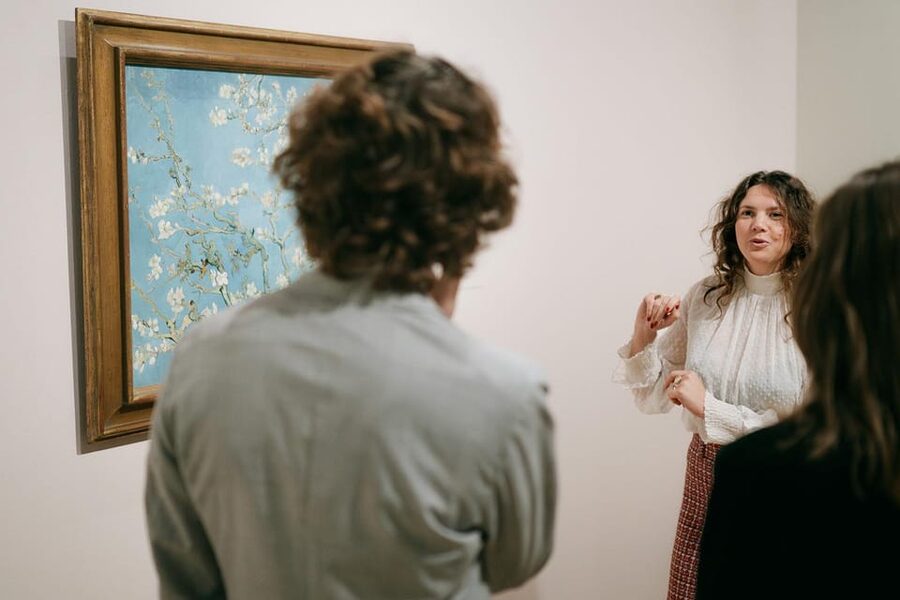 Tour in Spanish: Van Gogh Museum Private Tour - Starting with Brabant and the early paintings