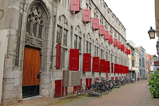 Uniquely Utrecht: An Audio Tour of its Charming City Centre - Looking up at the Dom Tower