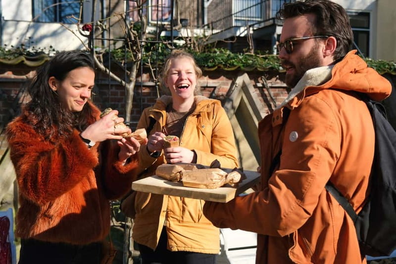 Utrecht: Food Tour with many stops at vegan restaurants! - FLFL Utrecht and the falafel highlight