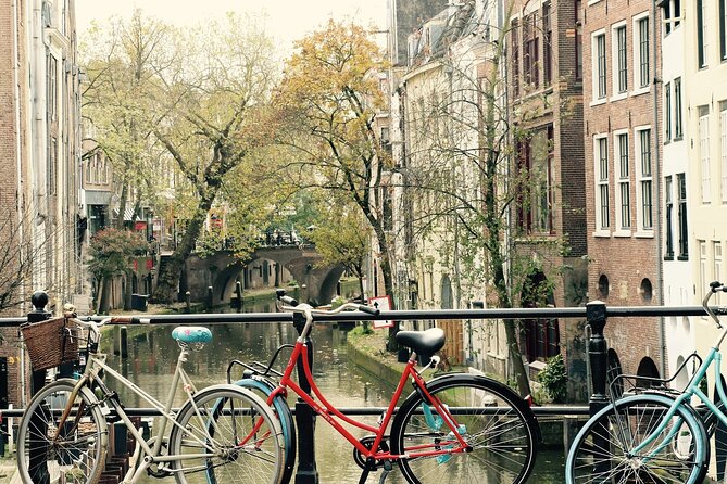 Utrecht Historic City: a Self-Guided Augmented Reality Tour - How the Utrecht AR tour works