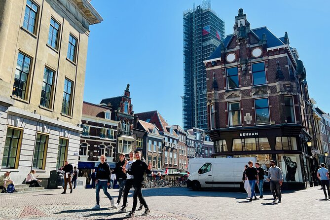 Utrecht Small Public Walking Tour - The Oudegracht and its remarkable lower level