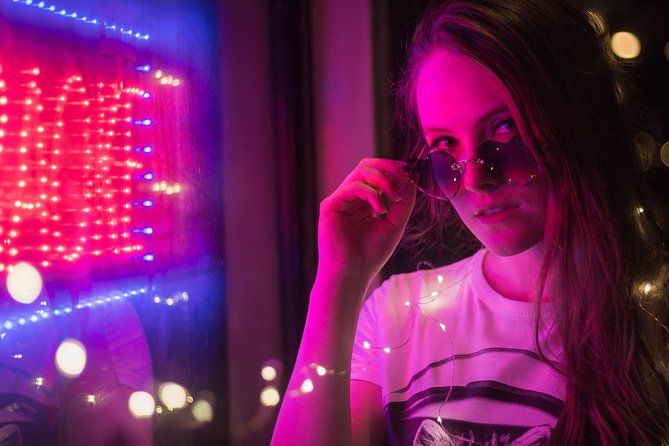 Vacation Night Photoshoot & Tour in Amsterdam - Why this Amsterdam night shoot is different