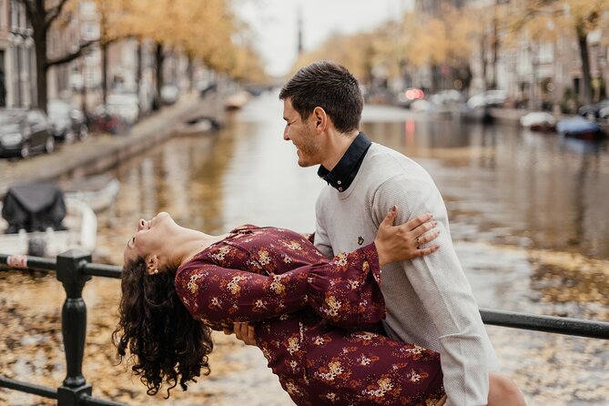 Vacation Photoshoot & Tour in Amsterdam - Important booking details before you commit