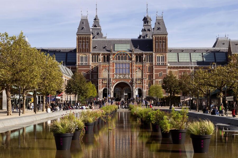 Van Gogh and Rijksmusuem Tour: Small Group Tour with Entry - Why these two Amsterdam museums work well together