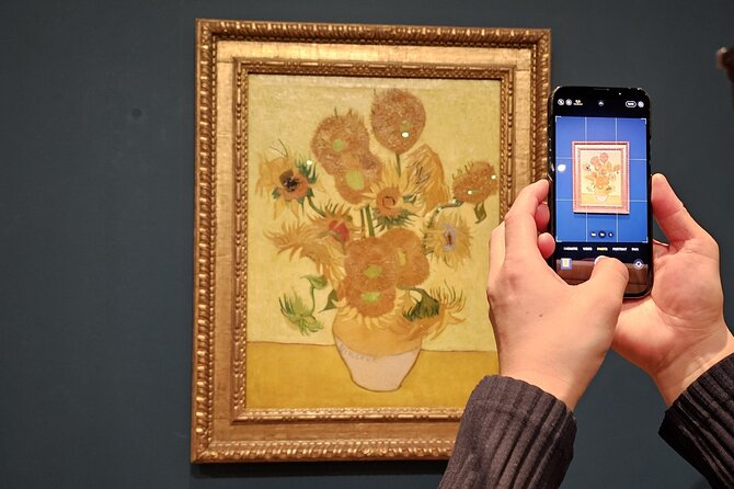 Van Gogh Museum Amsterdam Small Group Guided Tour - The opening self portraits: meeting Vincent face to face
