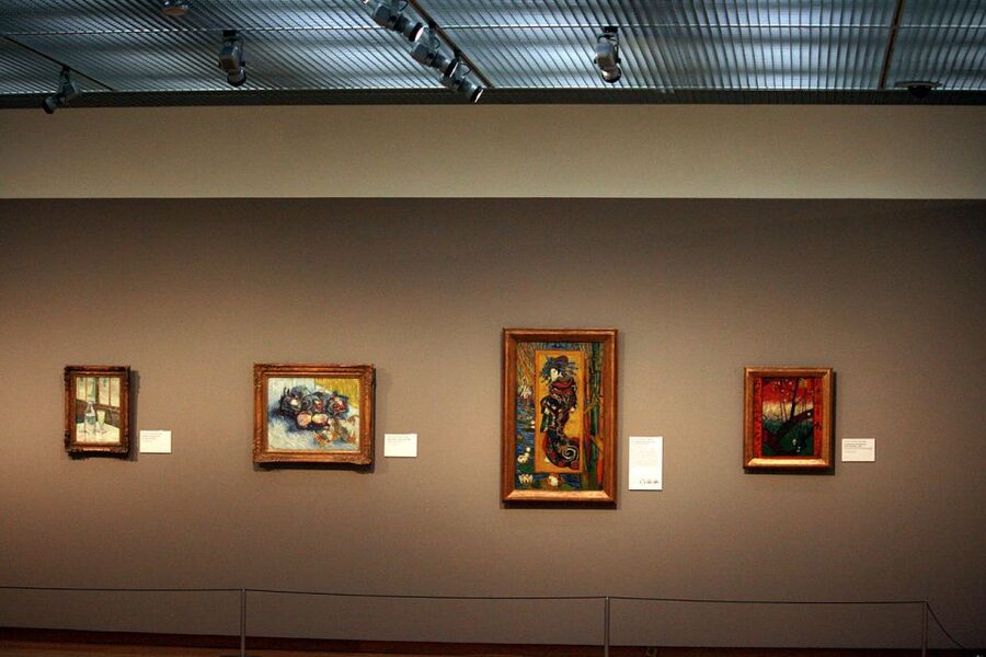Van Gogh Museum Private Guided Tour - Entering through a separate entrance