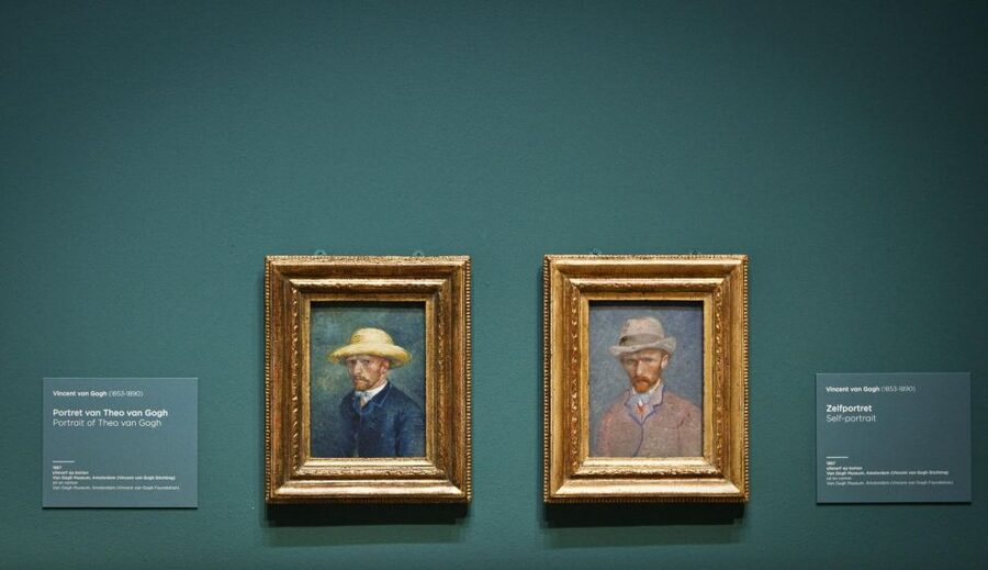 Van Gogh & Rijksmuseum Masterpieces Guided Tour 8 guests 5h - Following Van Gogh’s short, intense career