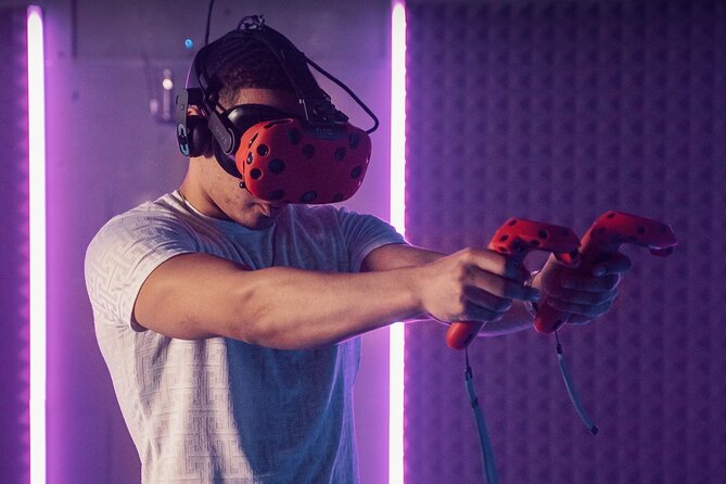 Virtual Reality Experience in Netherlands - Staff help and possible technical snags