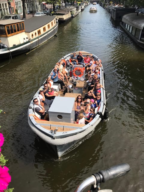Visit Amsterdam by Boat with a French Guide (french) - Why this canal cruise works as an Amsterdam introduction