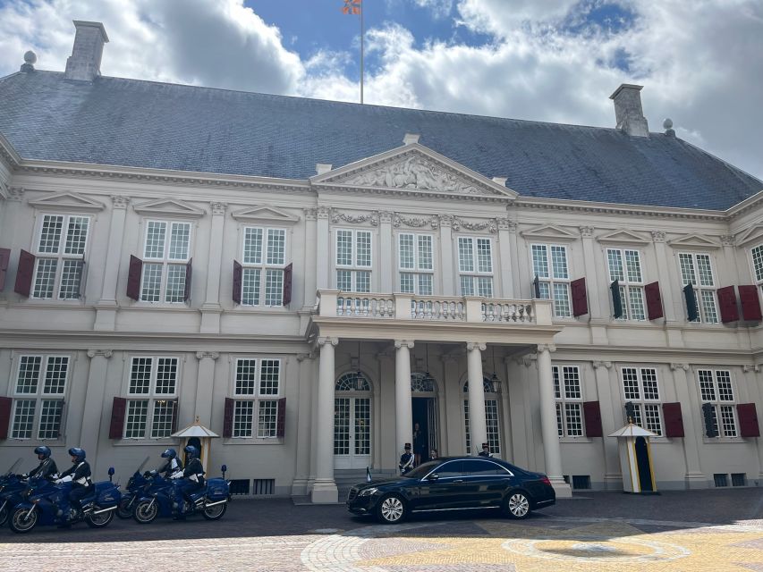 Visit the Girl with the Pearl Earring, The Hague & Delft - Mauritshuis and Vermeer’s famous young woman