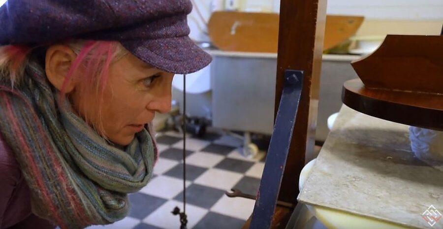 Volendam: 2.5-Hour Cheesemaking Workshop & Clog Making Tour - Accessibility, cancellation, and practical details