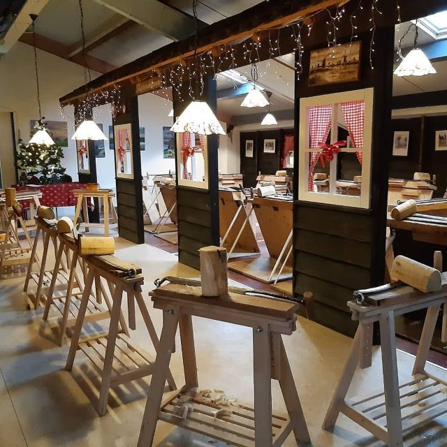 Volendam: 2-Hour Clogmaking Workshop and Cheese Tour - Painting the Bottle Opener