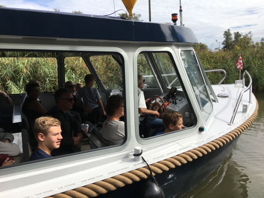 Werkendam: Boat Cruise and Biesbosch Museum Entry Ticket - Reading the park through water and wildlife