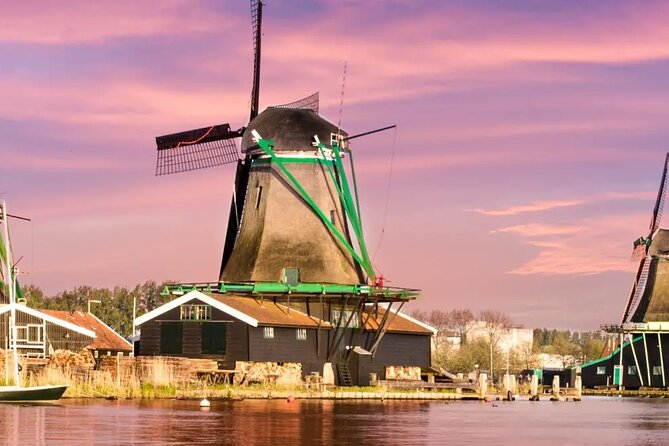 Windmills Country side tour Zaanse Schans-Cheesefactory-Volendam - The private ride and the value of a flexible schedule