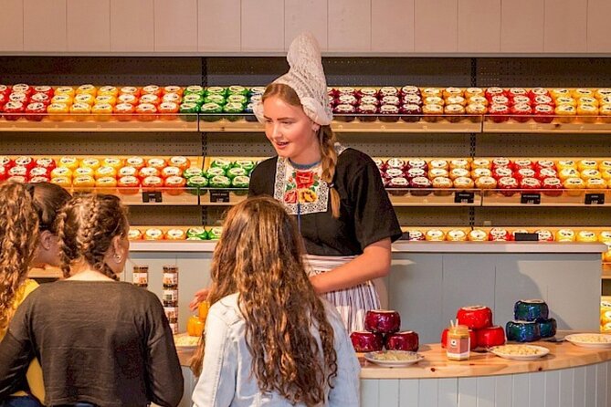 Windmills Country side tour Zaanse Schans-Cheesefactory-Volendam - Walking, pace, and family considerations