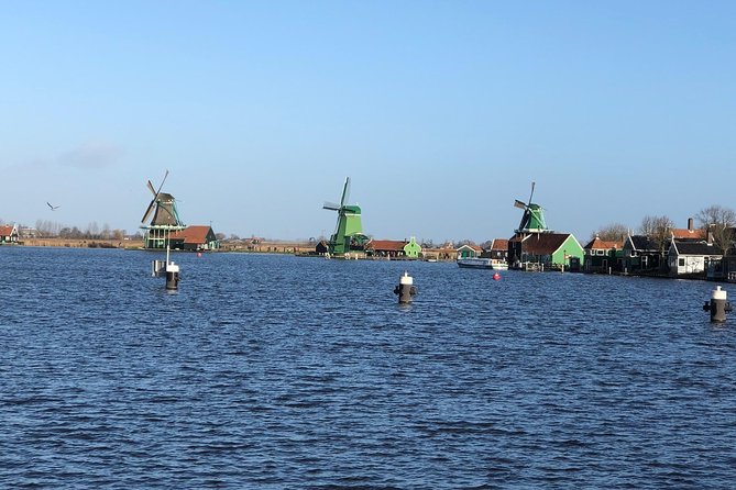 Windmills Zaanse Schans small group tour-region Amsterdam - Tasting cheese at Catharina Hoeve