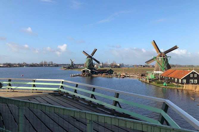 Windmills Zaanse Schans small group tour-region Amsterdam - Inside Klompenmakerij for a clog demonstration