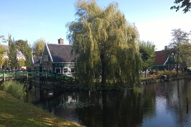Zaanse Schans 3-Hour Private Tour from central Amsterdam, Airport or Port - Is $157.22 per person a fair price?