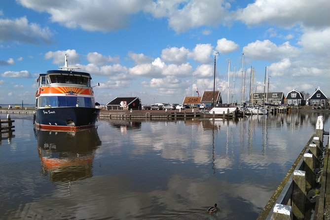 Zaanse Schans and Volendam Private Tour from Amsterdam - How the private guiding changes the day