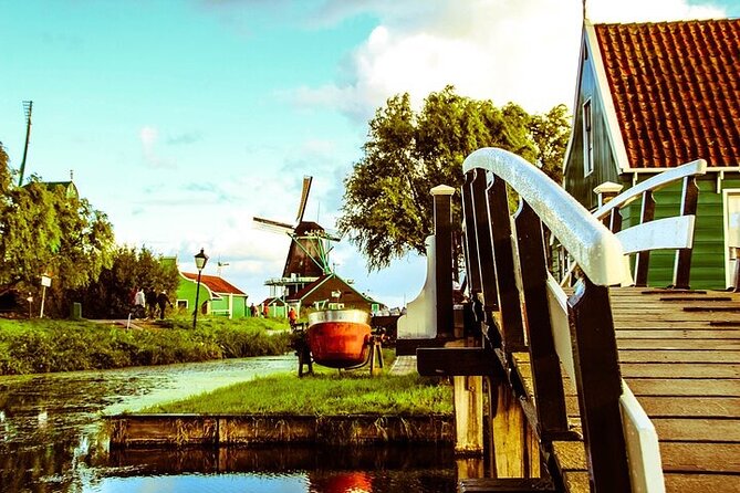 Zaanse Schans Edam Volendam Private Day Tour from Amsterdam - Edam: canals, trade, and a shorter village walk