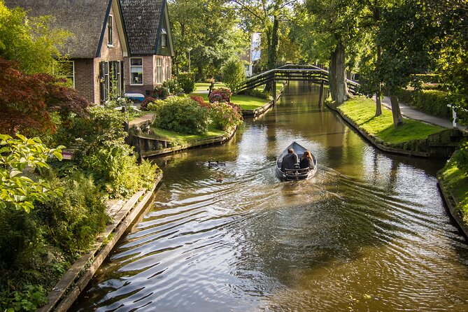 Zaanse Schans Giethoorn Private Tour from Amsterdam Canal Cruise - Who will enjoy this day most?