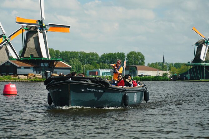 Zaanse Schans Windmill Cruise - UNESCO Windmills With Live Guide - Who should book this windmill cruise?