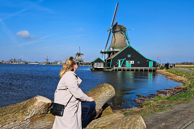 Zaanse Schans Windmills, Cheese and Volendam Tour from Amsterdam - Coach comfort, group size, and the real pace